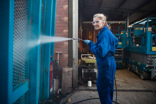 Best Garage Pressure Washing  in Springfield, MA